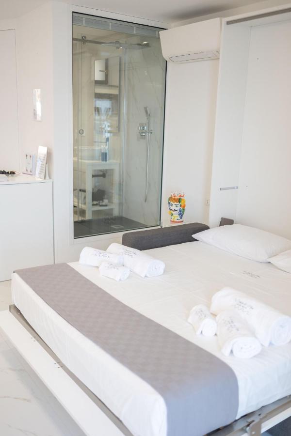 U Scrusciu D'U Mari Luxury Suite تْشيفالو المظهر الخارجي الصورة